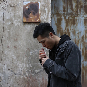 临沂皮包厂家用小狗营销导航
